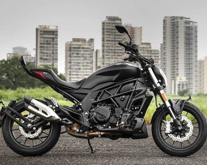 Benelli 502 Cruiser Insurance
